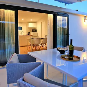 Appartement First 